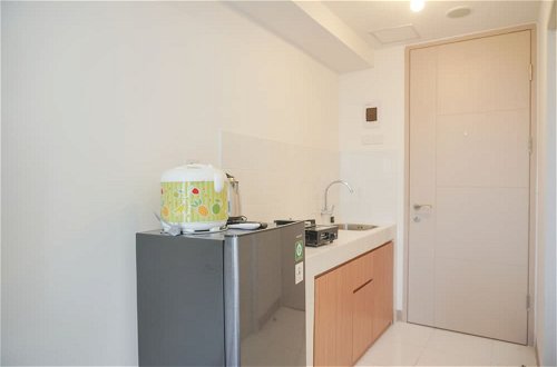 Photo 12 - Modern And Homey Studio Tokyo Riverside Pik 2 Apartment