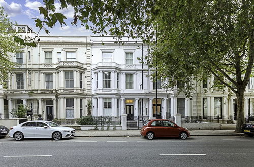 Photo 19 - Beautiful Abode in Kensington Olympia