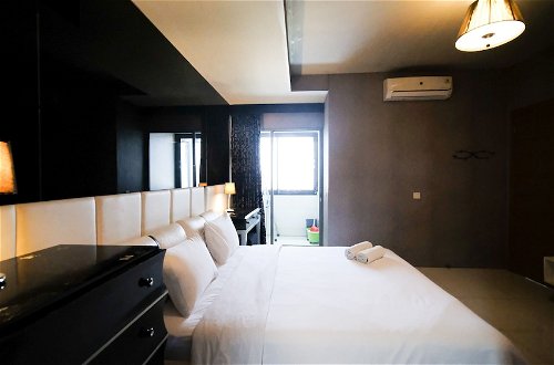 Foto 10 - Spacious And Comfy 2Br Apartment At Aryaduta Residence Surabaya