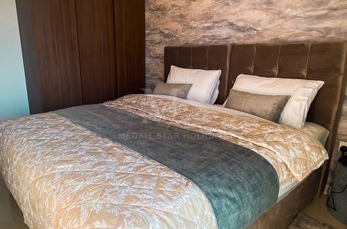 Photo 2 - Mh - 1 Bhk Burj Khalifa View - Ref2601