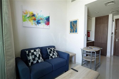 Foto 8 - Mh-1 Bhk With Serene Canal View in Reva Residence Ref 26009