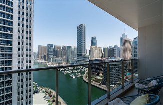 Foto 1 - Stunning 1B Apartment With Balcony in Dubai Marina