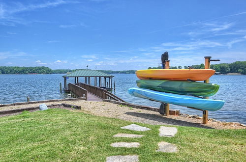 Photo 26 - Azalea Retreat - The Cottage by Avantstay Pool