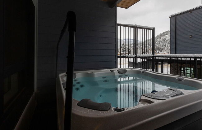 Tally Ho By Revelstoke Vacations - Foto 28