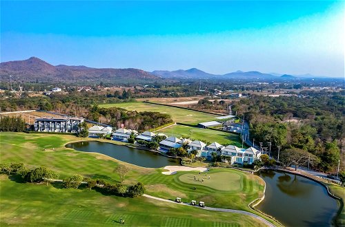 Foto 66 - High-End Villa on Golf Course -BMG3
