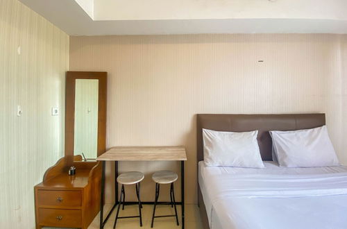 Photo 11 - Cozy Stay Studio At Ambassade Kuningan Apartment