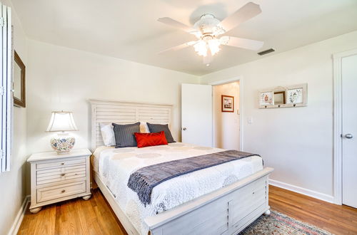 Photo 8 - Vintage Mount Dora Cottage w/ Screened Porch