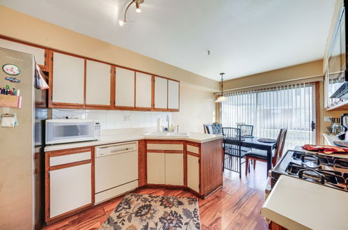 Photo 6 - Hanover Park Townhome w/ Grill: 36 Mi to Chicago
