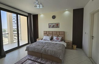 Photo 2 - Elegant 2-bed Villa And hall, G,1