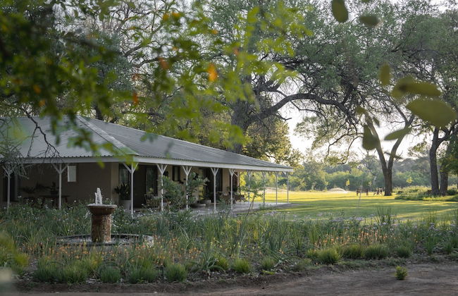 Kolokolo Safari Home – Mashatu Game Reserve - Photo 33