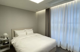 Photo 1 - Hotel the Designers LYJ Suite Yeoksam