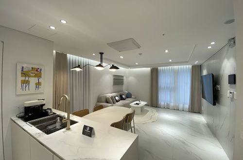 Photo 4 - Hotel the Designers LYJ Suite Yeoksam