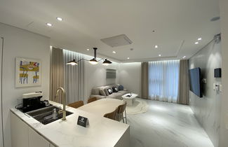 Photo 3 - Hotel the Designers LYJ Suite Yeoksam