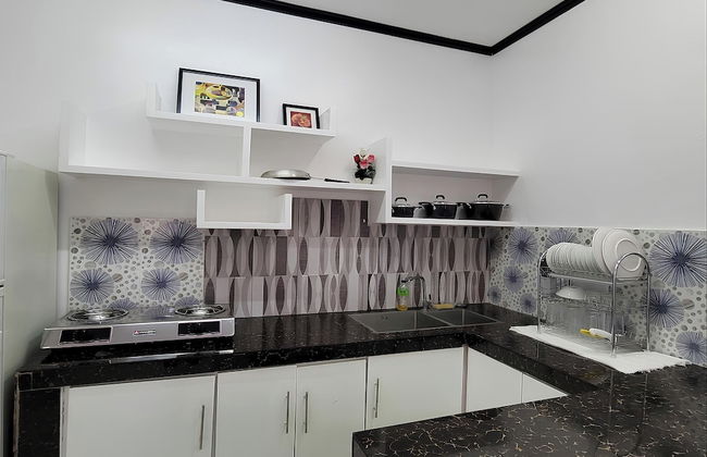 Jewelry Resort and Villas Tagaytay - Photo 11