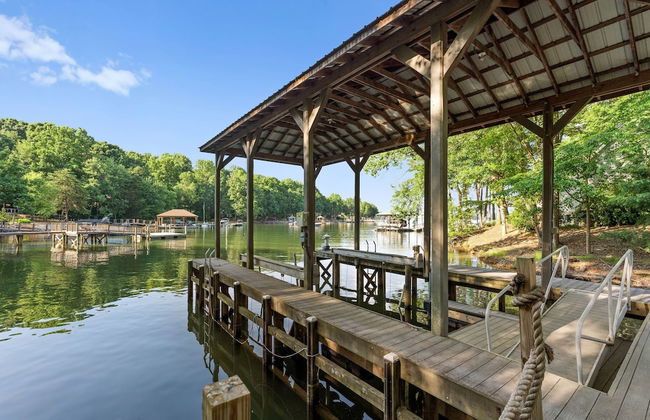 Shoreway Cove by Avantstay Waterfront Pool Dock - Foto 10