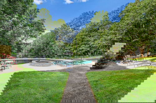 Foto 55 - Shoreway Cove by Avantstay Waterfront Pool Dock