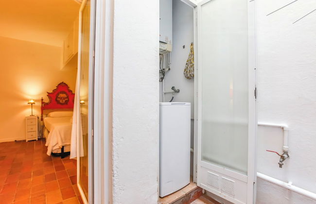 Newly Renovated Beachfront Apartment Ideally Located in Penelope - Foto 7