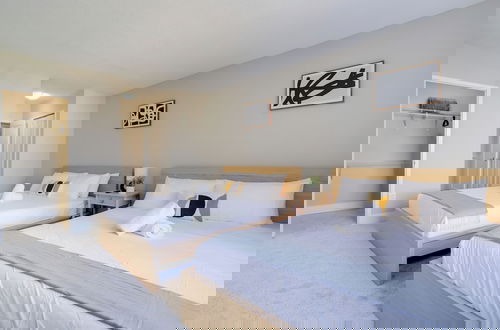 Foto 3 - Crystal City Modern Apt w Gym