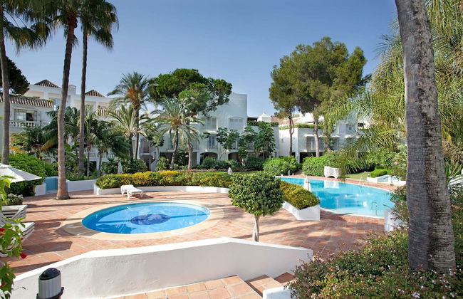 White Pearl Beach Elviria H1 - Photo 21