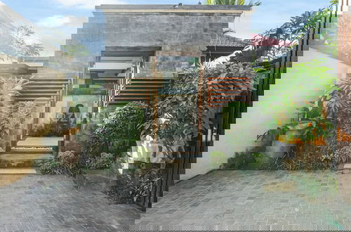 Foto 34 - Srimalen Villa by Kozystay - Canggu-