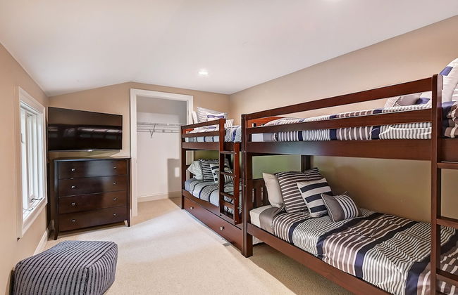 Butler Bliss by Avantstay Private Dock Views - Photo 30