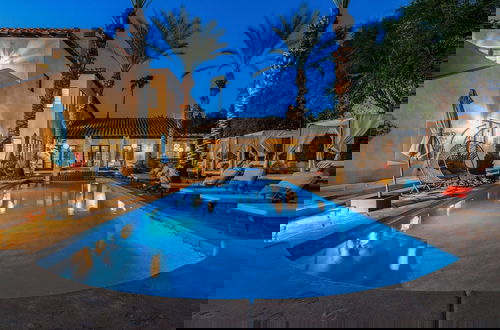 Foto 9 - Villa del Gallo by Avantstay Luxury Group Retreat Pool Putting Green