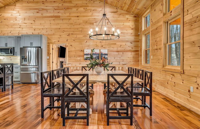 Grand Timber by Avantstay Indoor Pool Sauna Sports Court Game Room More - Photo 18