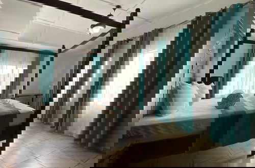 Photo 12 - Stephna Residence