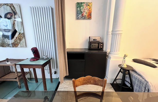 Chic Comfortable Loft and Natural Light - Foto 5