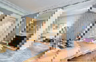 Foto 3 - Magnificent Apartment Etoile Hoche Saint Honore