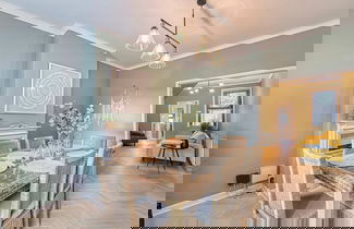 Foto 1 - Host Stay Barton Road House