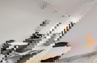 Photo 2 - AVERA SUITES