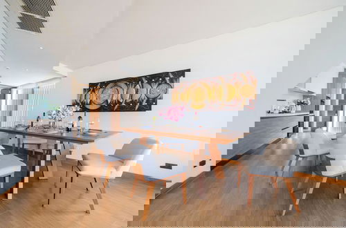 Foto 7 - Luxury 2BR Apartment in Bluepoint 82