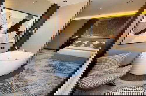 Foto 6 - Horizon Hotel Suites