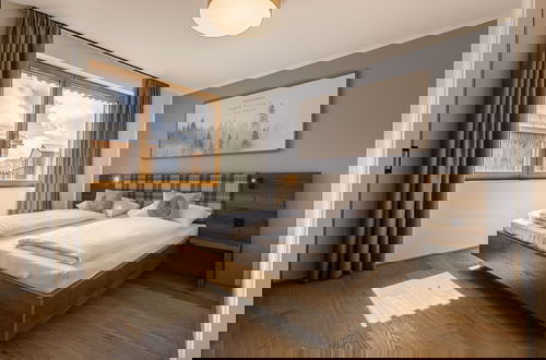 Photo 4 - Amazing Lodge With Balcony