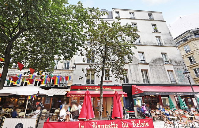 Chic Studio A/C - 2P - Le Marais - Foto 12