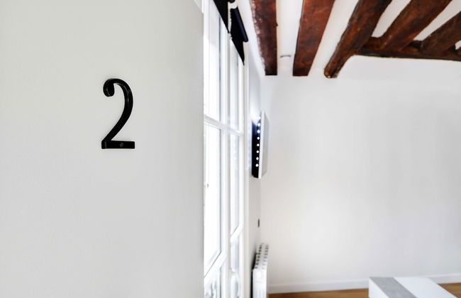 Chic Studio A/C - 2P - Le Marais - Foto 10