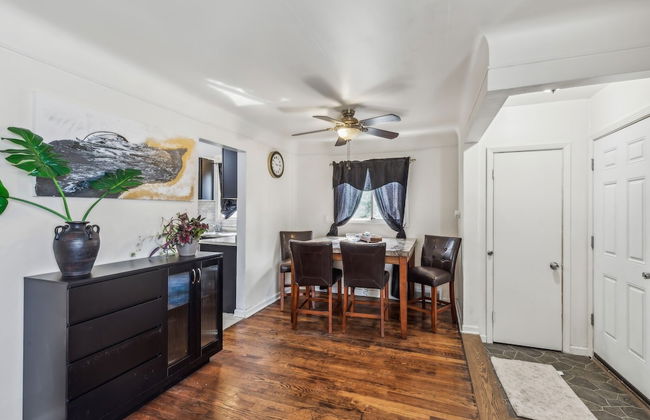 Queen G2 Mansion 3 Bedroom Home by RedAwning - Foto 17
