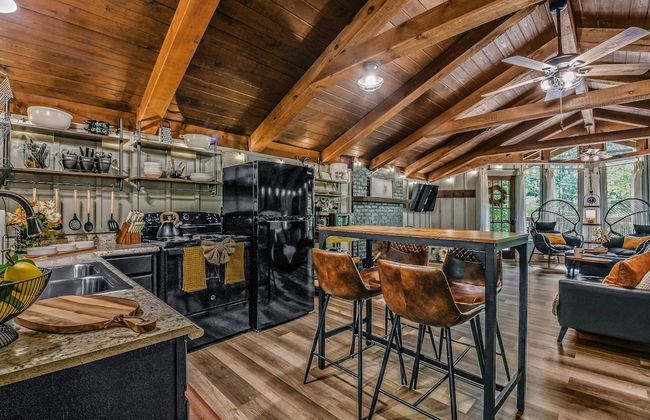 Light'n Bug Bungalow 1 Bedroom Cabin by RedAwning - Foto 5