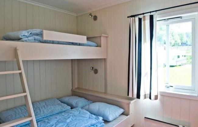Spacious Holiday Home in Kinsarvik - Photo 5