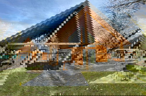 Foto 40 - Forest Villa With Hot Tub 6 Persons