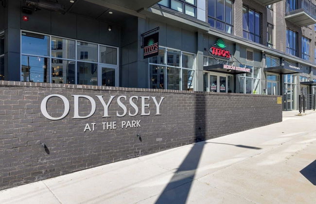 2 Units in Walkable Midtown Location, Gym+pool Honkey-tonk & Muse by Avantstay - Photo 53