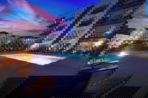 Photo 33 - Walkable Midtown Location Modern Amenities, Pool & Gym Anthem by Avantstay