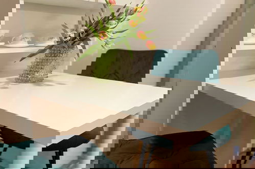 Foto 4 - Beautiful Flat top Location