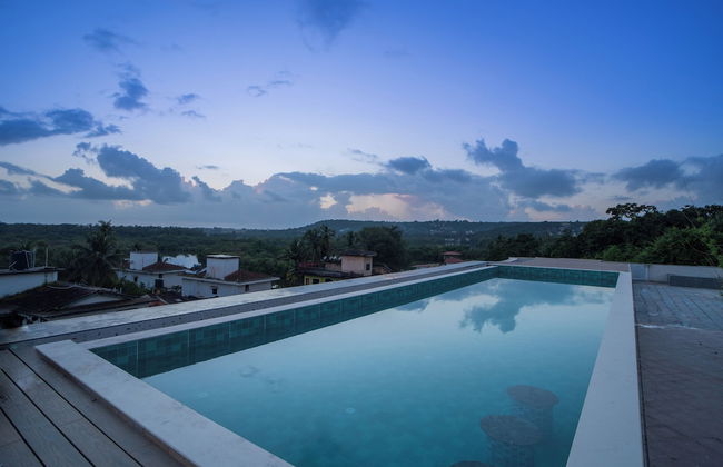ELIVAAS Kamerios Verano 1 BHK with Pool - Foto 47