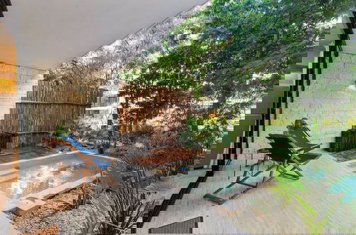 Photo 37 - Luxury Jungle Condos by Casago