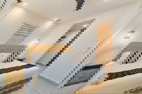 Photo 11 - Luxury Jungle Condos by Casago