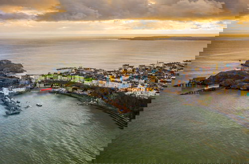 Photo 11 - Azure - Sea Views Town Centre