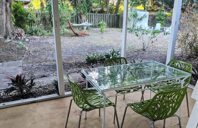 Chic Downtown Sarasota Cottage Retreat - Foto 30