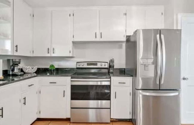 Chic Downtown Sarasota Cottage Retreat - Foto 13